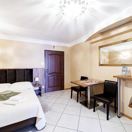 Bed and Breakfast Stratos Леба Екстер'єр фото